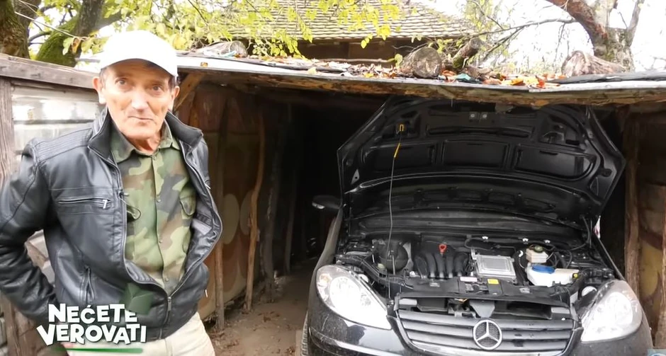 Ispod haube sve ko čaša