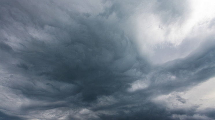 Viharos széllel érkezik a lehűlés / Illusztráció: Northfoto