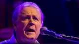 Brian Wilson nie żyje. Lider The Beach Boys od 40 lat walczył ze schizofrenią