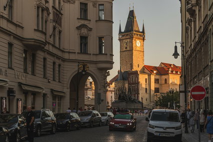 Czesi zajmują rosyjskie szkoły i wille. To efekt nowych sankcji