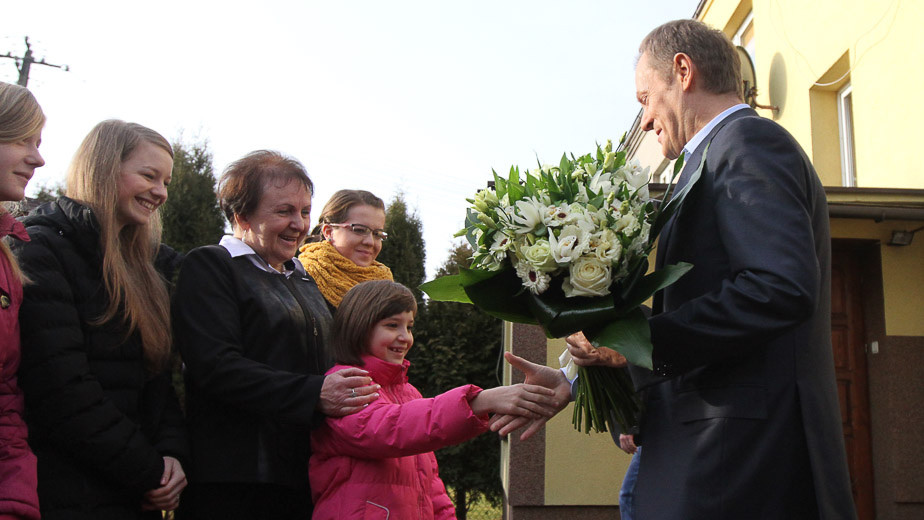 Premier Donald Tusk z wizytą u rodziny w Strzałkowie
