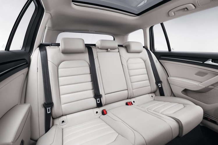 Volkswagen golf variant