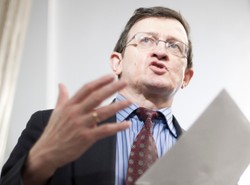 PiS: W Platformę należy bić jeszcze mocniej