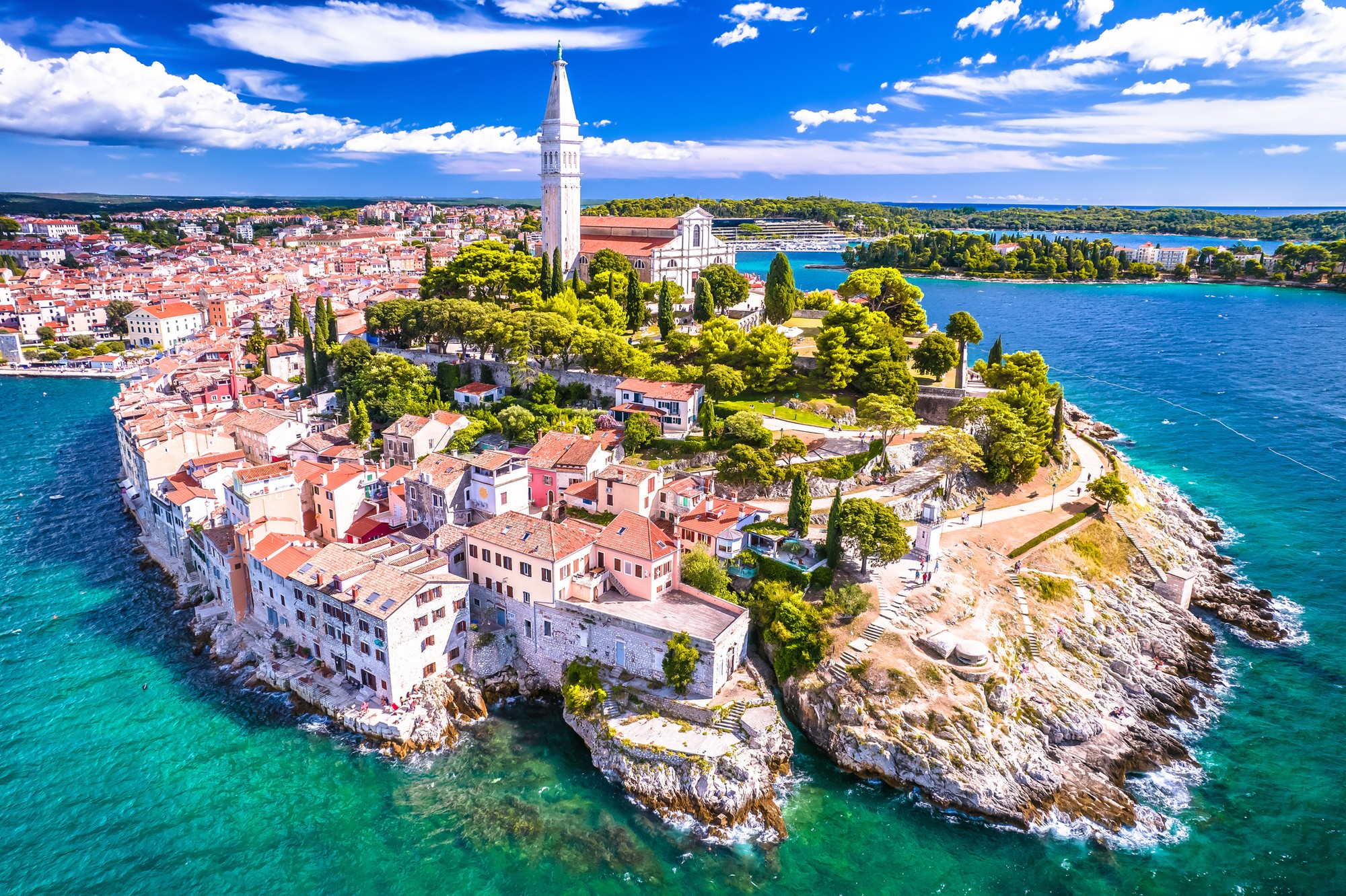 Chorvátske prístavné mesto Rovinj. (ilustračné foto)