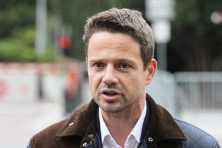 Trzaskowski wzywa do debaty pozostałych kandydatów na prezydenta Warszawy