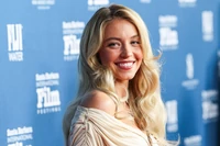Reklama ze Sydney Sweeney. Rogaska: tu nie chodzi o nagie ciało. Aktorka wiedziała, co robi