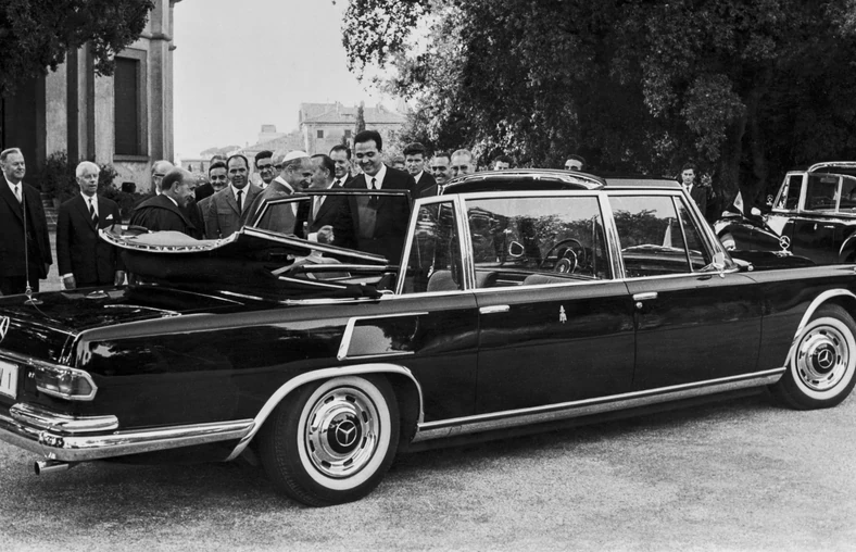 Mercedes 600 dla papieża Pawła VI