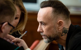 Sąd: W sprawie 'Nergala' trzeba uzupełnić materiał dowodowy