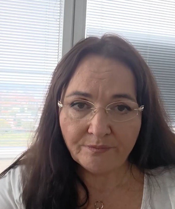 Moderátorka a herečka Renáta Názlerová.
