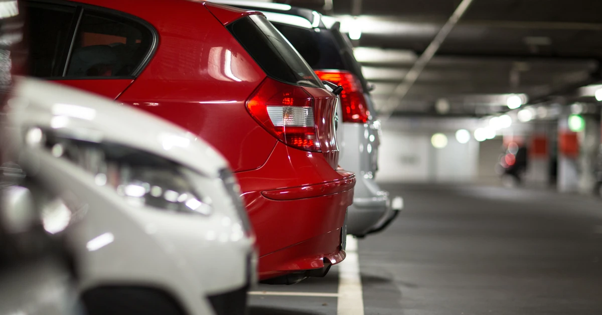 Ta opłata to obowiązek do 25 sierpnia. Robią zdjęcia samochodów przed ukaraniem