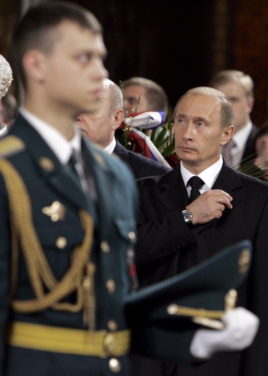 Władimir Putin podczas pogrzebu Borysa Jelcyna, Moskwa, 2007 r.