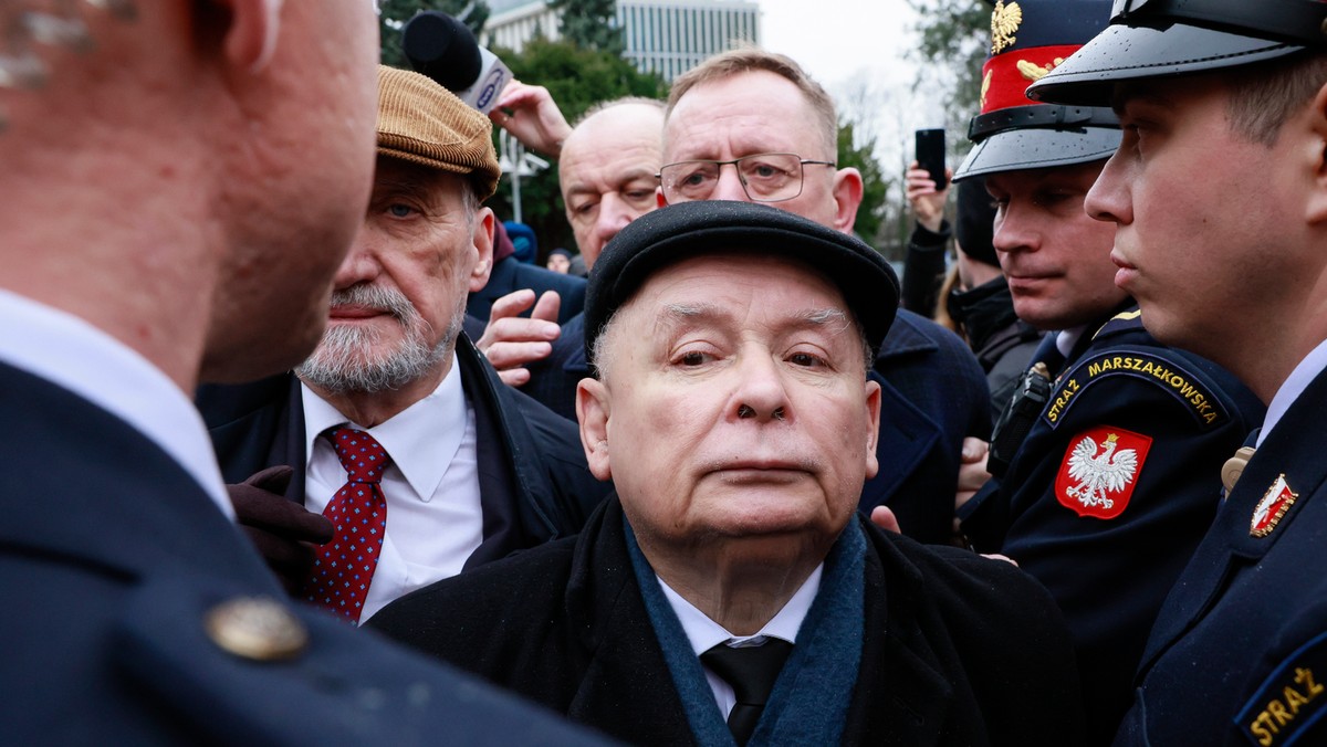 Antoni Macierewicz, Jarosław Kaczyński