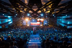 Festiwal obietnic nie zmieni poparcia w sondażach. OPINIA