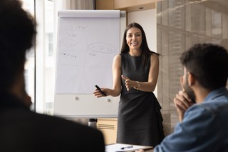 Czy usługi szkoleniowe podlegają zwolnieniu z opodatkowania VAT?