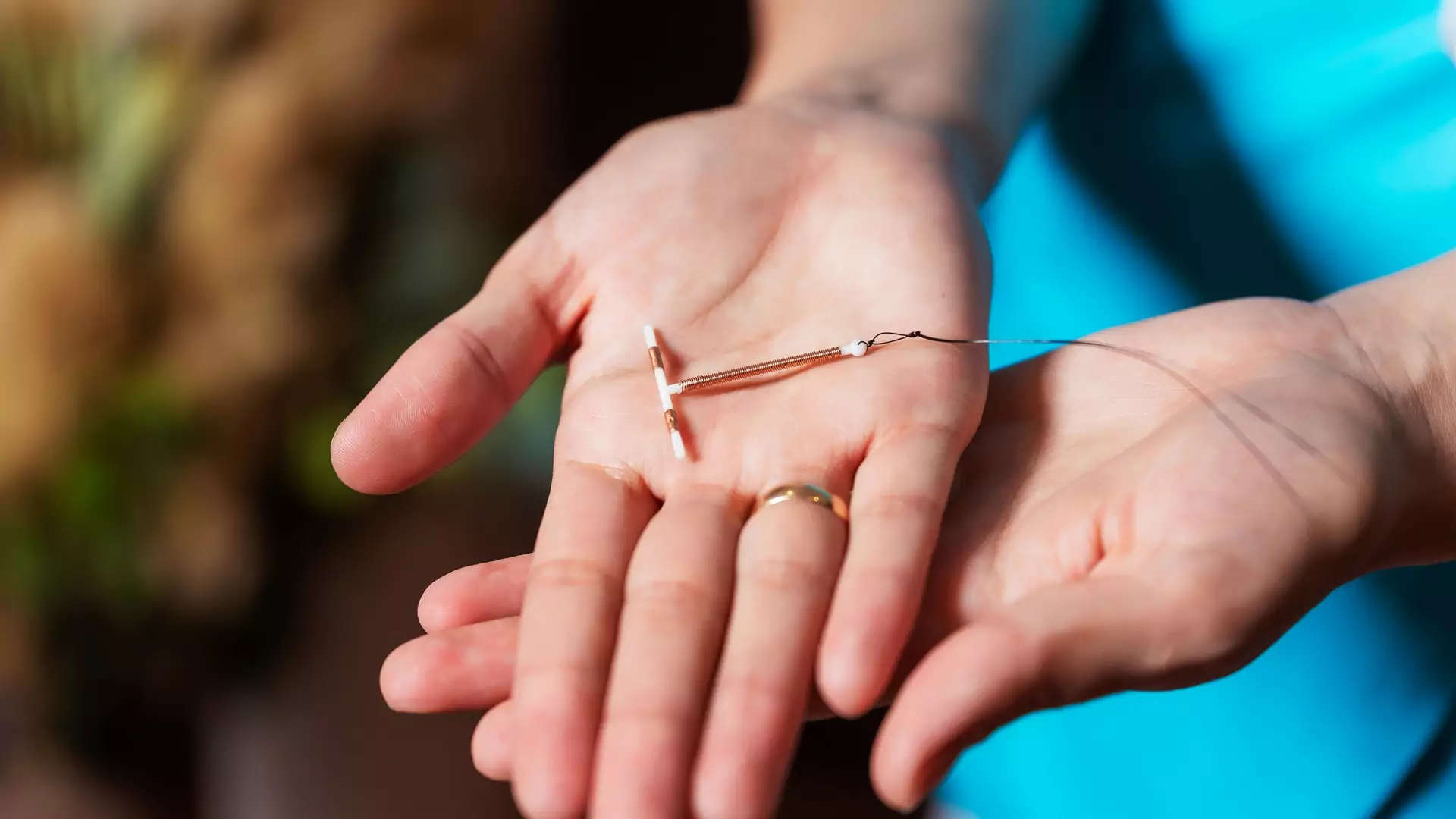 Dziewięć rzeczy, które warto wiedzieć przed założeniem spirali antykoncepcyjnej