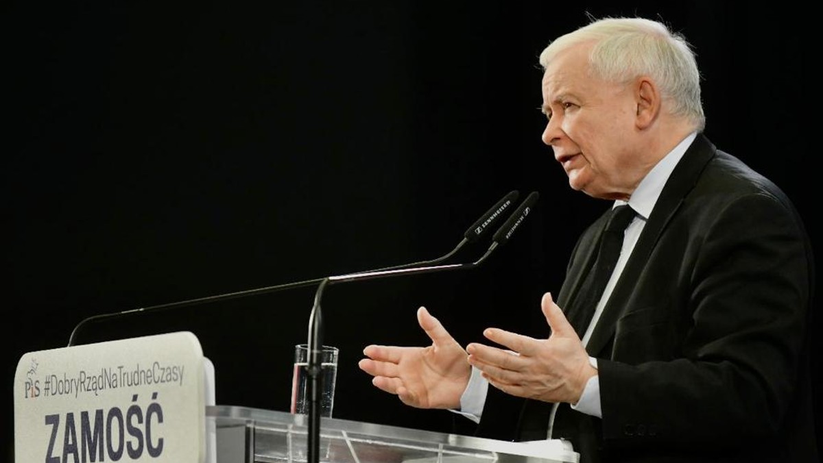 Jarosław Kaczyński drwi z Donalda Tuska. "To jest różnica między PiS-em a PO"