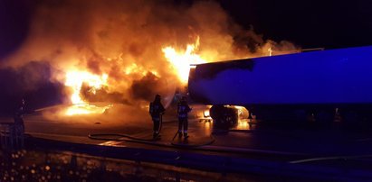 Zablokowana A2 po zderzeniu ciężarówek. Objazdy