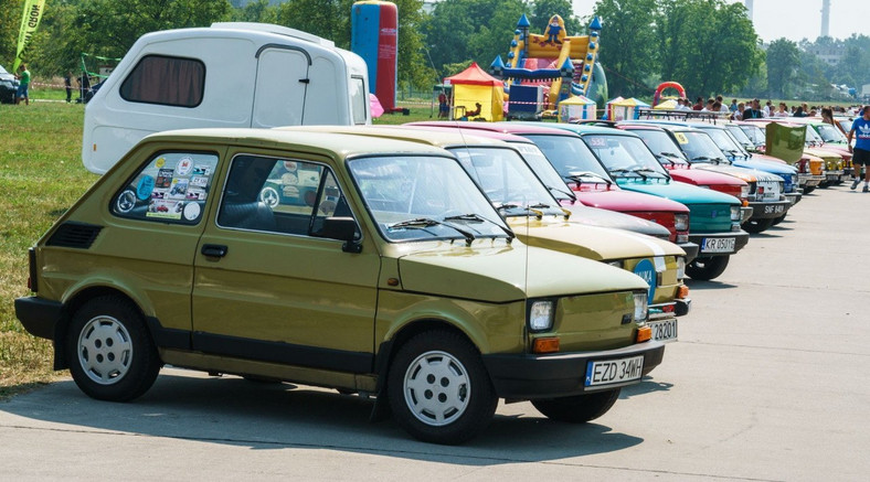 500 małych Fiatów w Krakowie