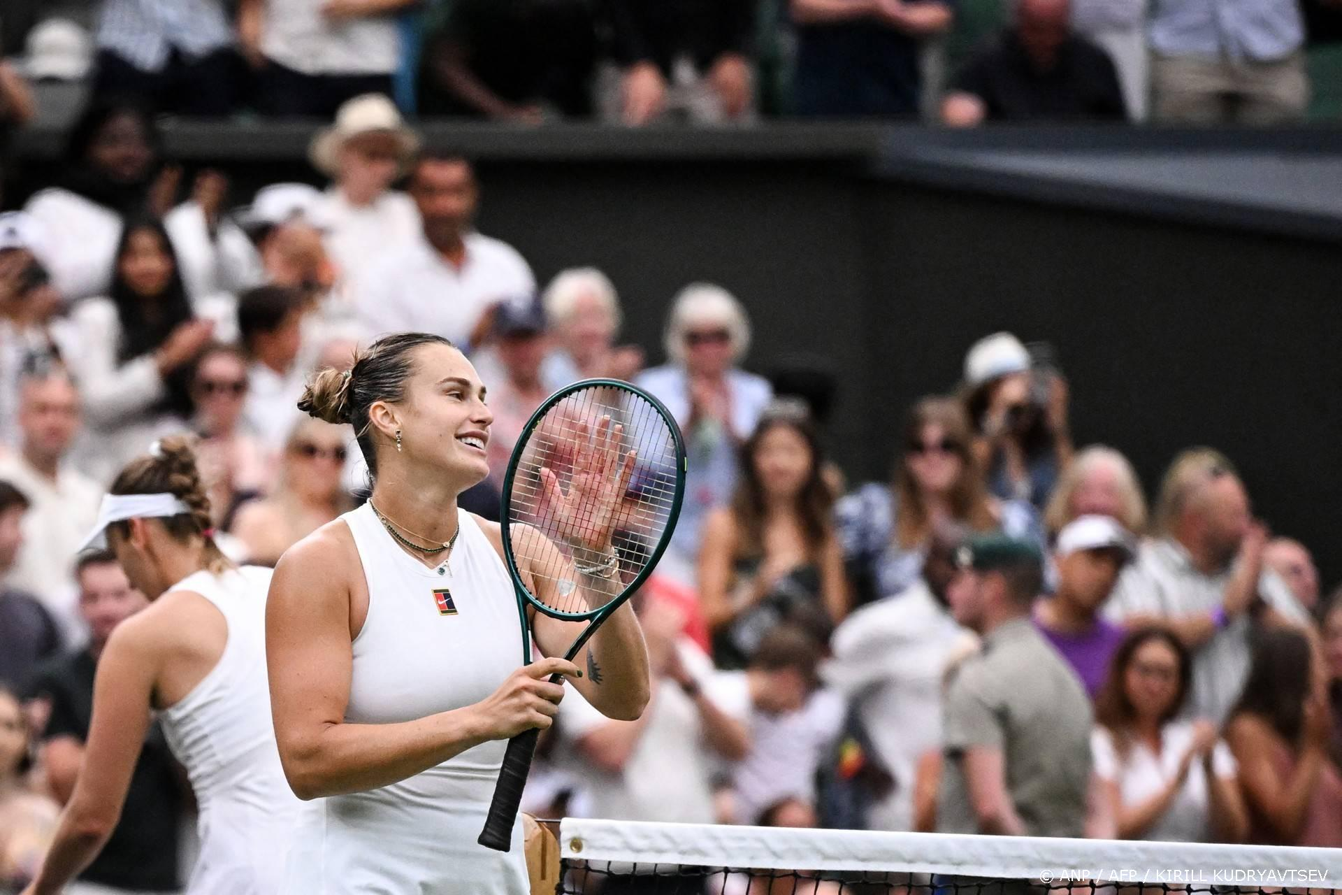 Sabalenka naar kwartfinales Wimbledon na zege op Mertens