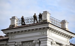 Systemy Patriot, NASAMS, blokady, parawany, myśliwce i  ogrodzenia. Tak chroniony jest szczyt NATO