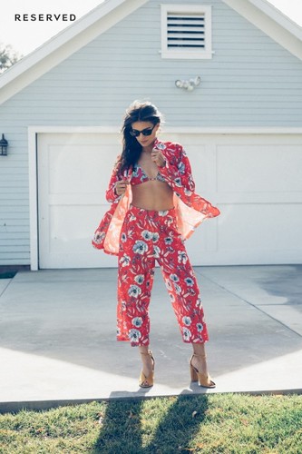 Stroje kąpielowe Reserved High Summer 2018