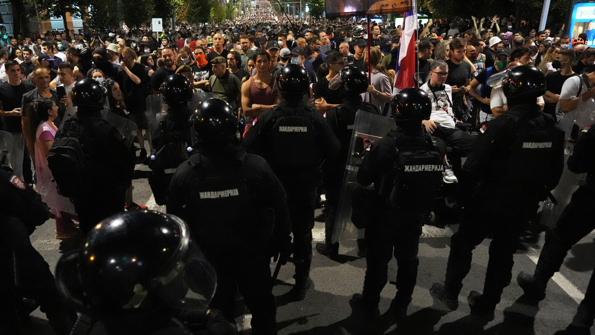 Tisícky ľudí v Ankare protestovali proti možnému odvolaniu lídra CHP. (Ilustrčné foto)