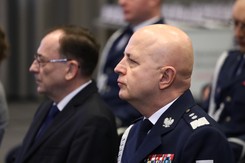 Ile kosztowała 'zabawa' granatnikiem w KGP? 'Prace remontowe we własnym zakresie...'