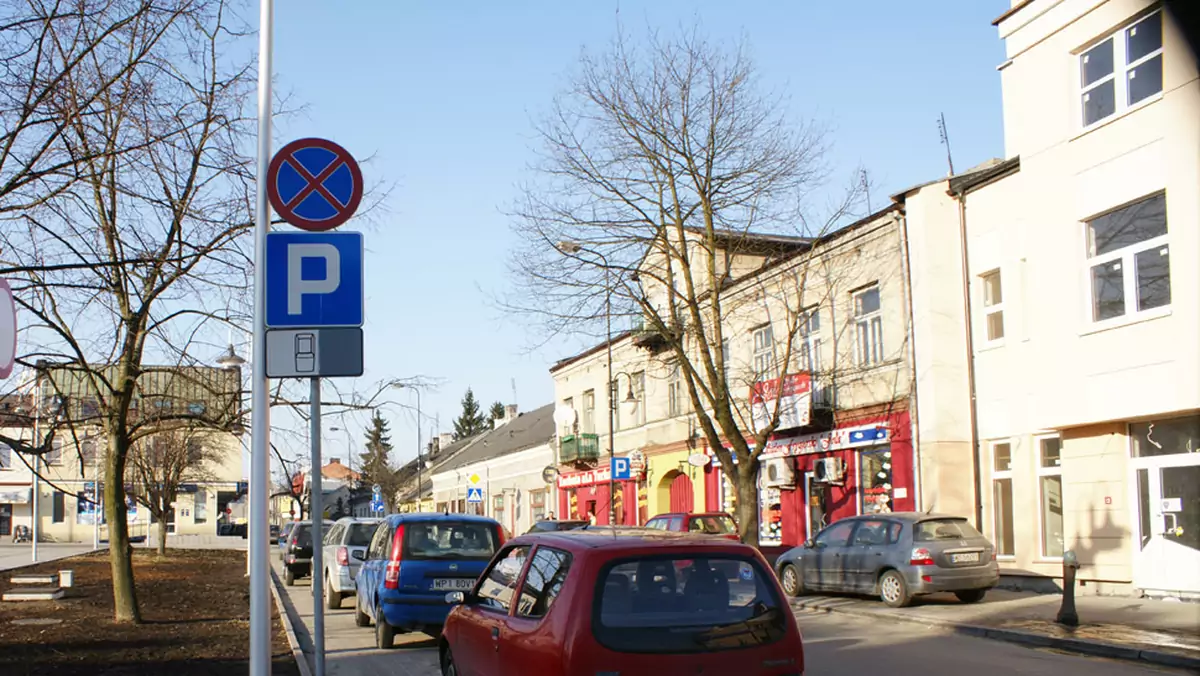 Drogowcy zawinili, zapłacą kierowcy