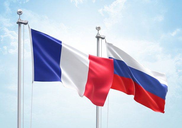 Francja zamroziła konta bankowe rosyjskiego nadawcy RT France. Moskwa grozi Paryżowi odwetem