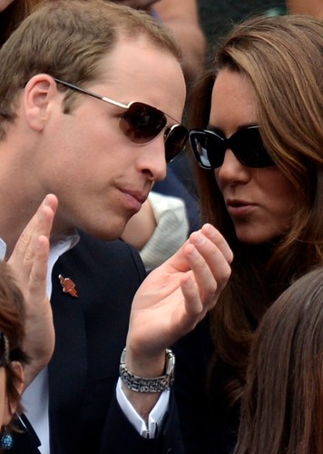 Igrzyska Olimpijskie Londyn 2012: księżna Catherine i książę William na trybunach