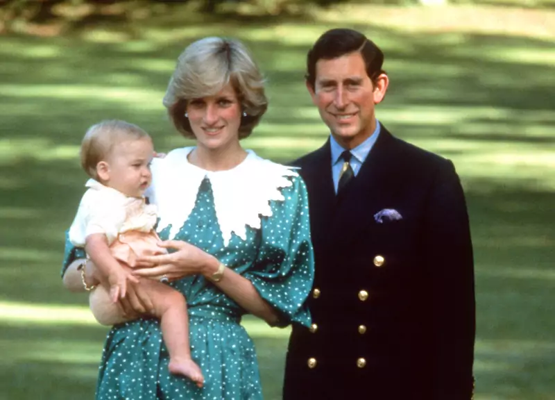 Księżna Diana, książę Karol i mały William, Nowa Zelandia, 1983 r. / Anwar Hussein / Contributor z GettyImages