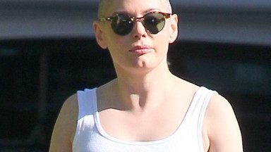 Rose McGowan jest całkiem łysa