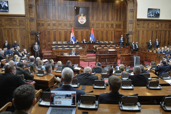 RIK dodelio mandate poslanicima koji u parlament ulaze nakon što su kandidati za ministre podneli ostavke