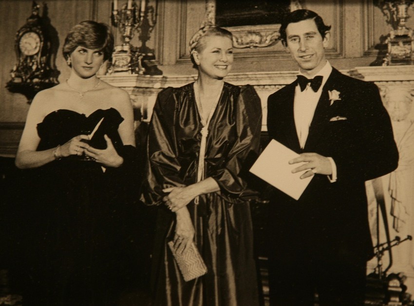 Princeza Dajana, Grejs Keli i princ Čarls u Monaku