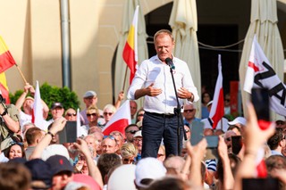 Tusk: Widzimy Rosję być może upadającą. Potrzebujemy Polski silnej, jak nigdy