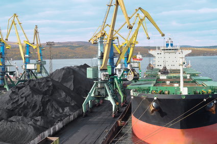 Do Polski płyną statki z węglem. 700 tys. ton surowca