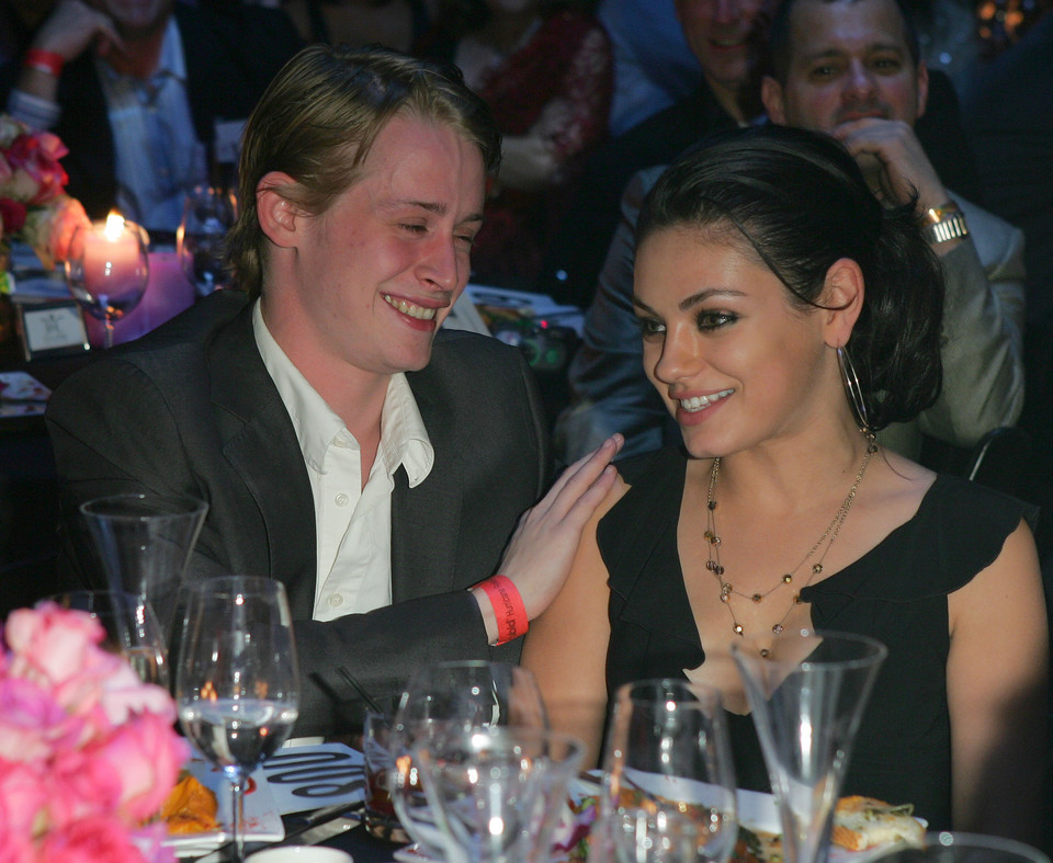 Macaulay Culkin i Mila Kunis