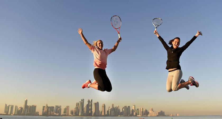 Agnieszka Radwańska i Angelique Kerber w sesji w tropikach przed turniejem w Doha