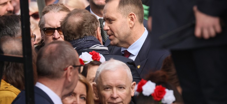 Kaczyński na czele marszu w Warszawie. "Tu jest Polska, nie Bruksela!"