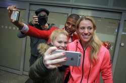 Prezes Polskiego Związku Tenisowego zapewnia, że walczyliśmy o Kerber, ale ona wybrała Niemcy. WIDEO