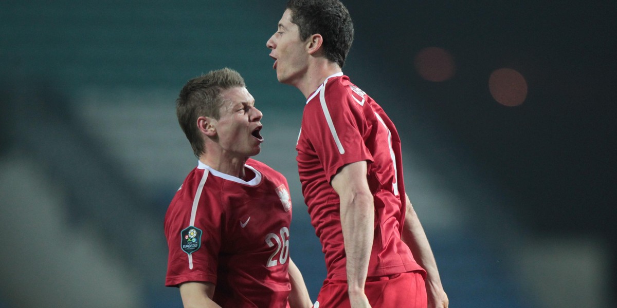 LUKASZ PISZCZEK (L) ROBERT LEWANDOWSKI 