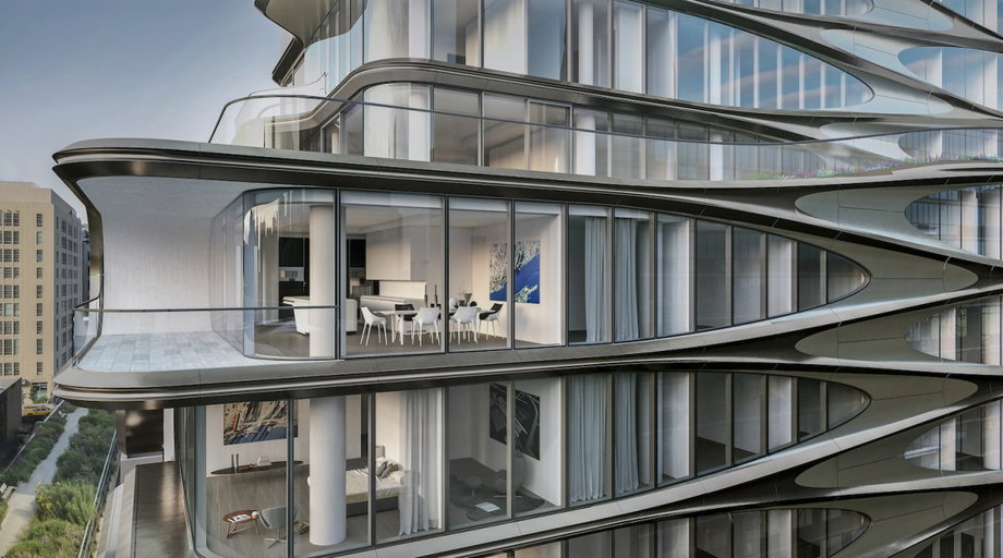 W 11-piętrowym budynku znajduje się 40 mieszkań, w tym dwa penthouse'y o wartości 50 milionów dolarów każdy. Ich okna sięgają od podłogi do sufitu.