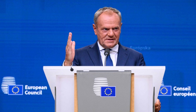 Tusk: Pisowców złości polski astronauta, tryumf Igi, polskie Noble i Oscary