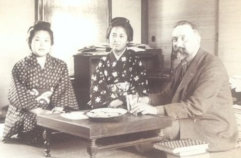 Bronisław Piłsudski podczas pobytu w Japonii (fot. Archiwum Narodowe w Krakowie, domena publiczna)