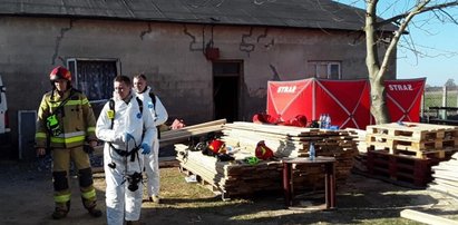 Żona znalazła zwłoki męża. Było też drugie ciało. Każdy, kto wszedł do tego domu mógł natychmiast paść trupem. Co się stało w domu śmierci pod Radomskiem?