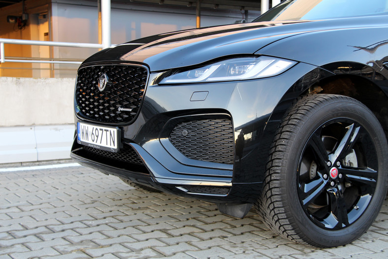 Jaguar F-Pace 2.0D R-Dynamic SE