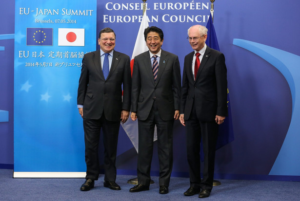 Unia Europejska i Japonia grożą Rosji
