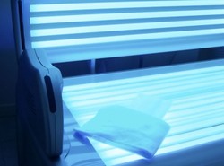 Koniec opalania. Posłowie stracili solarium