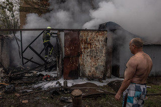 Zełenski: Najeźdźcy rozpoczęli bitwę o Donbas. Podsumowanie wydarzeń z nocy 19 kwietnia