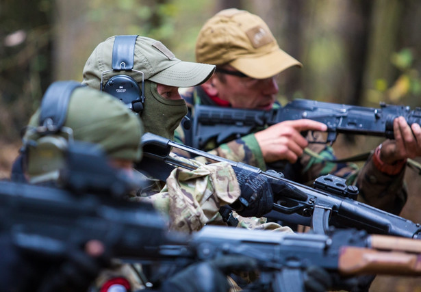 Szkolenie taktyczno - strzeleckie zorganizowane na strzelnicy myśliwskiej w Podstolicach,